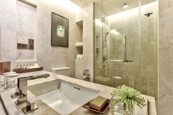 Doubletree By Hilton Sukhumvit Bangkok
