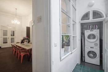 Old Town Square Residence by Emblem galeri fotoğrafı