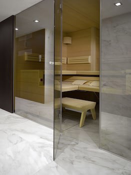 Old Town Square Residence by Emblem galeri fotoğrafı