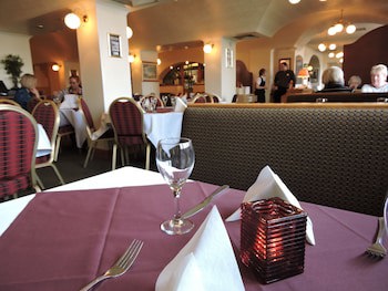 Alexandra Hotel