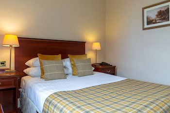 Alexandra Hotel