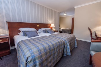Alexandra Hotel