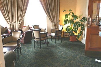 Alexandra Hotel