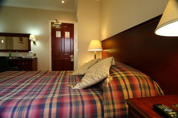 Alexandra Hotel