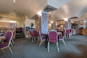 Alexandra Hotel