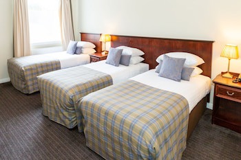 Alexandra Hotel