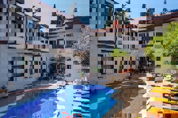 Aspen Hotel - Special Class