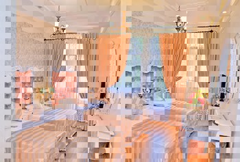 Aspen Hotel - Special Class