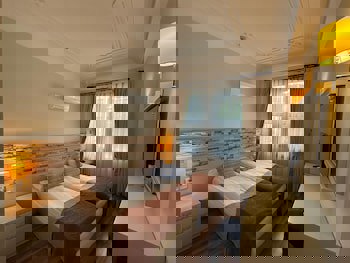 Aspen Hotel - Special Class