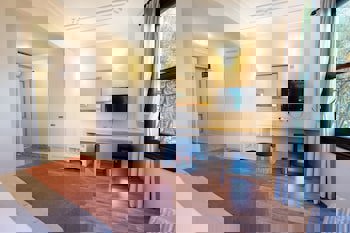 Aspen Hotel - Special Class