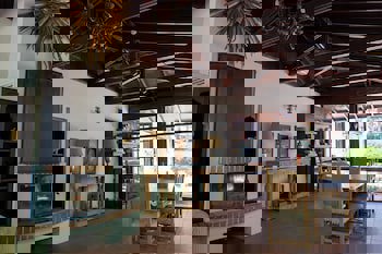 Aspen Hotel - Special Class