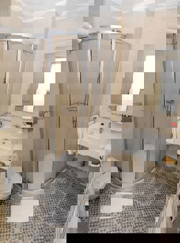 Aspen Hotel - Special Class