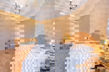 Aspen Hotel - Special Class