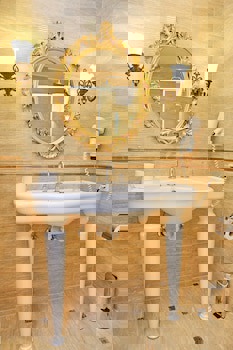 Aspen Hotel - Special Class