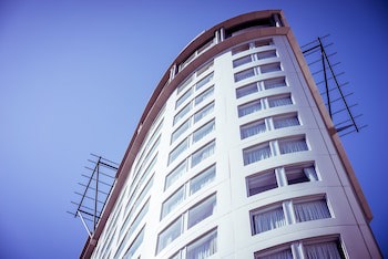 Bolton Hotel