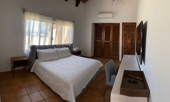 Hotel Marina Puerto Dorado