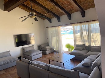 Hotel Marina Puerto Dorado