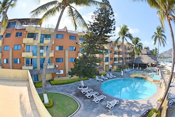 Hotel Marina Puerto Dorado