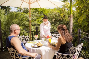 San Ignacio Resort Hotel