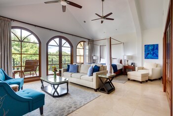 San Ignacio Resort Hotel