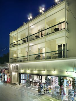 Adrian Hotel galeri fotoğrafı