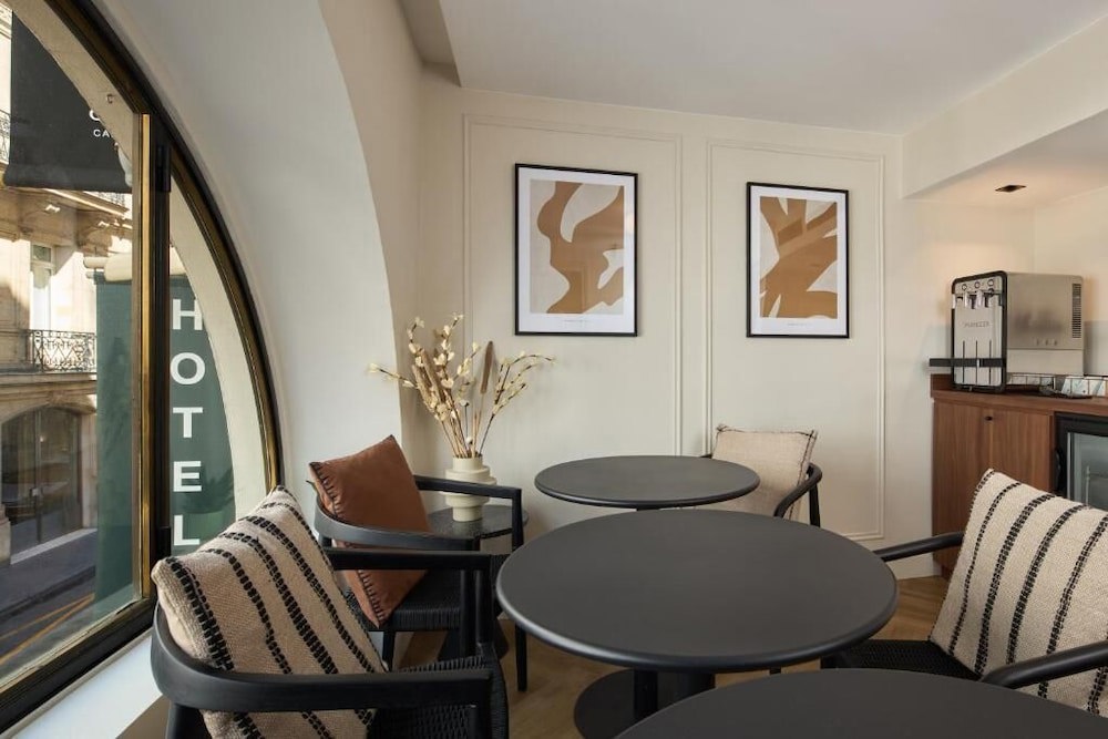 Hotel Elysee Secret