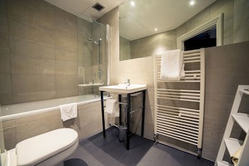 Grey Street Hotel