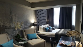Grey Street Hotel
