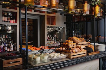 Grey Street Hotel