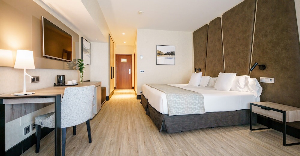 Hotel ILUNION Malaga