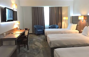 Golden Tulip Varna