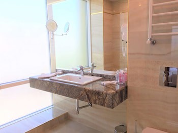 Golden Tulip Varna
