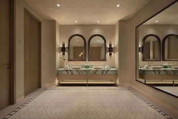 Bab Al Shams