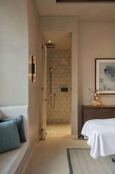 Bab Al Shams