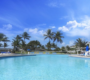Coconut Bay Beach Resort & Spa All Inclusive