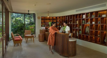 Fcc Angkor By Avani