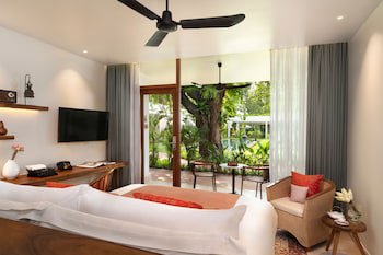 Fcc Angkor By Avani