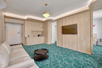 Golden Tulip Warszawa Centrum