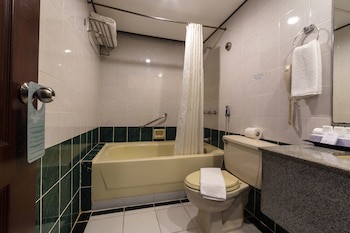 Berjaya Makati Hotel