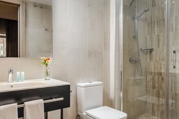 Civera Hotel