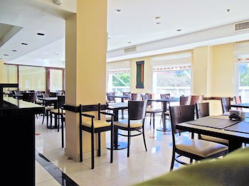 Embajador Hotel