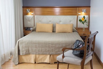 Embajador Hotel