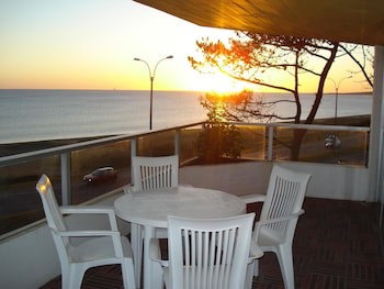 Baie Des Anges Apart Hotel & Spa