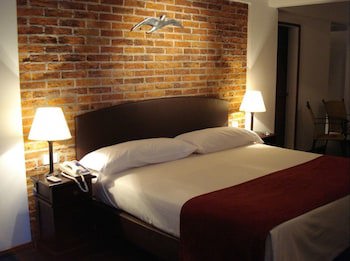 Baie Des Anges Apart Hotel & Spa