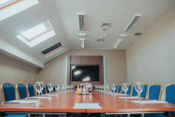 Dunsilly Hotel