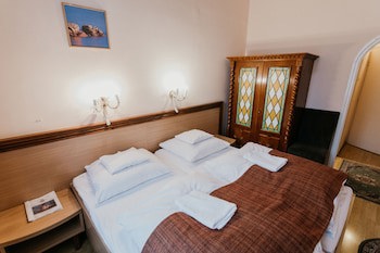 Tisza Hotel
