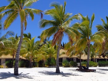 Crown Beach Resort & Spa (Adults Only)