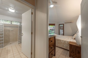 Crown Beach Resort & Spa (Adults Only)