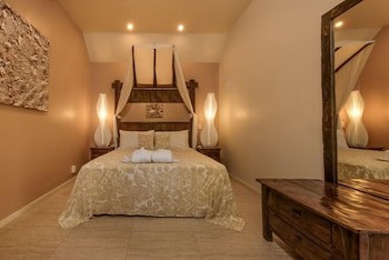 Crown Beach Resort & Spa (Adults Only)
