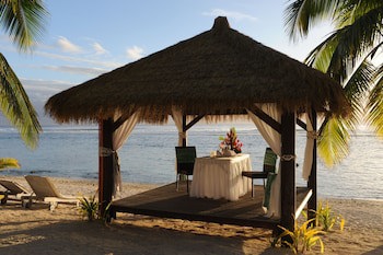Crown Beach Resort & Spa (Adults Only)